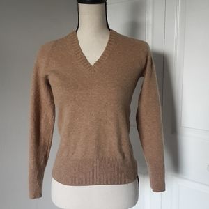 J CREW V-NECK WOOL LADY SWEATER